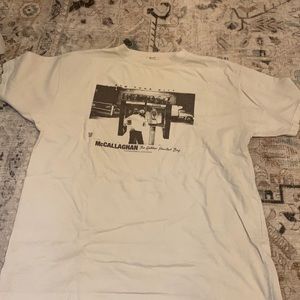 Brandy Melville t-shirt